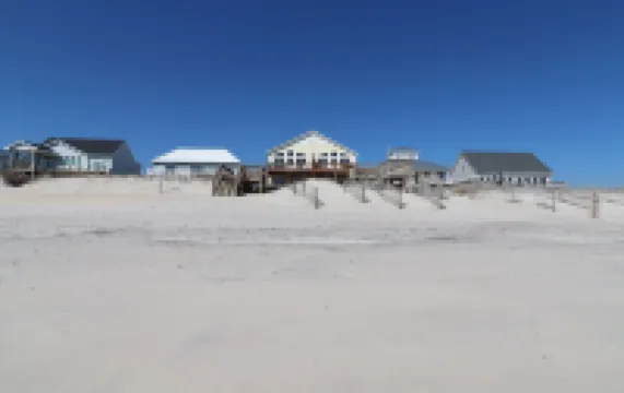 Beachfront! Hot Tub! Linens! Flexible Booking! Sleeps11! New Listing! Remodeled!