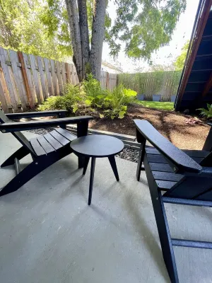 Alberta Arts Private Apartment!