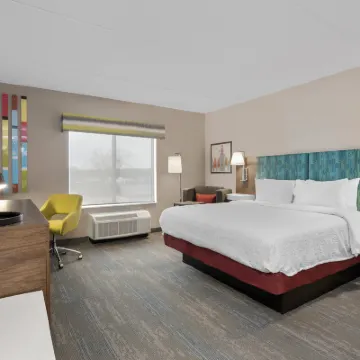 Hampton Inn by Hilton Cornwall Ξενοδοχεία κοντά στον σταθμό Cornwall