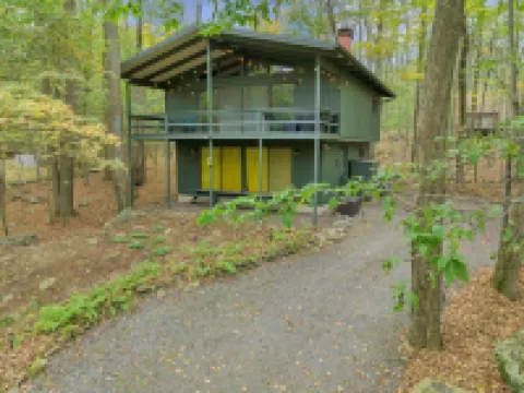 Stylish Cabin in Poconos Resort - Indoor/Outdoor Pools, Lakes, Kayaks, and more!