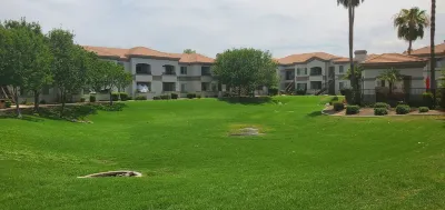 2nd floor 2 Bedroom Condo with Balcony Hotels near Riparian Preserve at Water Ranch