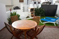 Luxurious apartment with garden Hotels in Agaete