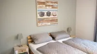 North Sea coast: charming gr. Vacation home with fireplace, sauna, garden, beach chair