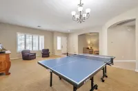 10 min to Bell Bank Park, 5 min to Eastmark, Hiking,  and Activities!