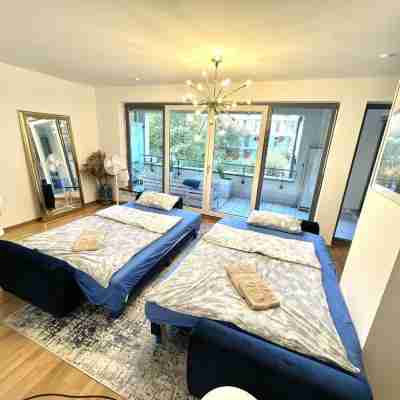 Two-room apartment in the city center with underground parking space Rooms