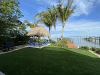 Bay Front Home With Magnificent Views Hoteles en Islamorada