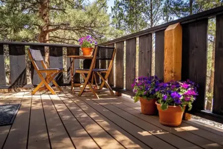 Private Hiking Trail! 2.4 Miles to Estes Park, Near Rmnp w/ King Bed. Dogs ok!