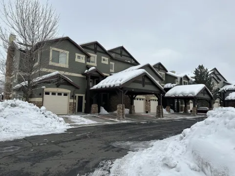 On Pineview Reservoir - just a short walk down the trail to the beach!