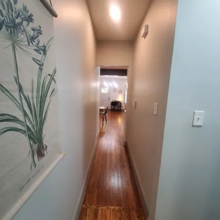 2-bedroom condo just 8 minutes from University of Alabama-Birmingham Отели в г. Бирмингем