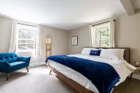 Ivy Cottage/Kids Friendly/Giant Theater/Air Hockey/Walk2Beach