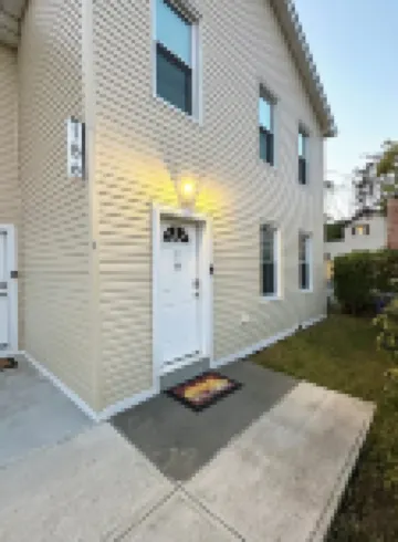 Charming Mountain-View Waterfront Retreat – Hot Tub, Sauna, Game Room & Fire Pit