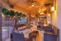 Waterfront getaway in Arizona