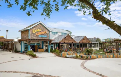 Oceanfront- #1 Dreamscapes        Cherry Grove Beach, North Myrtle. Hôtels à proximité de : Little River Neck Park