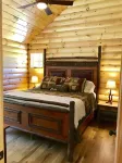 Relax at This Spacious Cabin Retreat • Hot Tub • Fireplace • Firepit