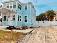across the street from Ocean Center& walking distanceto BEACH