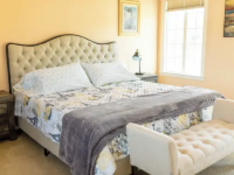 Chateau Herbe ~ Oberon Suite w/ Kitchen