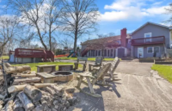 Waterfront home with dock, pool and hot tub! NOTRE DAME FOOTBALL