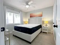 Cozy two bedroom with a private porch in Delray's Hottest Neighborhood