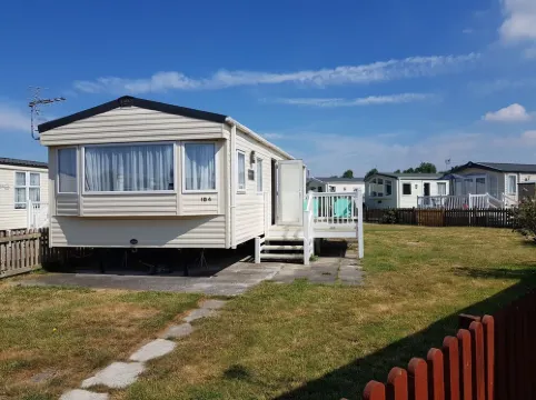8 Berth Caravan with Spacious enclosed garden Hotel di Burnham-on-Sea