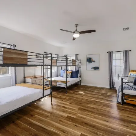 North Austin Oasis near Domain  20 min to Downtown