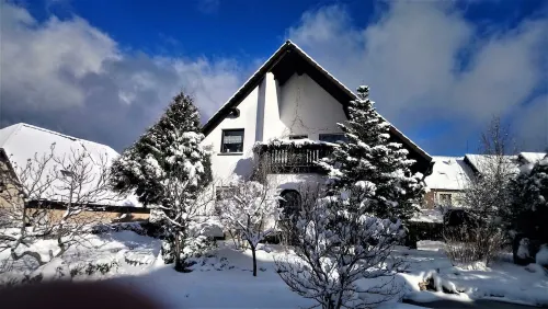 Apartment for families with children, with internet access and only 800 m from the ski lift Hotels in Eibenstock