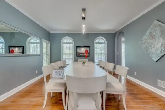 International Homes At Quail Run