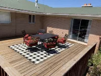 Lovely 3 bedroom house with Ping Pong Table and Patio