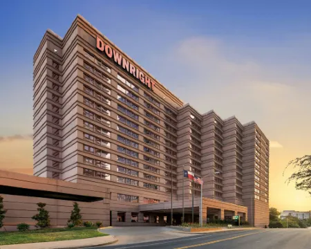 Downright Austin, A Renaissance Hotel โรงแรมในออสติน