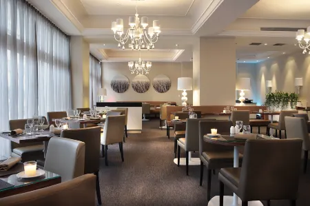 AC Hotel by Marriott Ambassadeur Antibes - Juan Les Pins