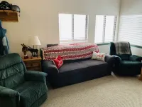 Great True Ski-in/Ski-Out condo next to Giant Steps Lodge and Tubing Hill.