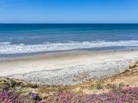 Spacious Beach House Hotel di Solana Beach