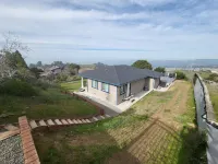 Relax and Enjoy the Million Dollar Views of the East Bay Area; Entire Guesthouse
