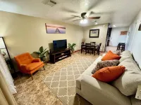 PRIVATE DUPLEX #2 KING BED/Houston/Pasadena/ Hobby/Clear Lake/Galveston/ Hotels near William P. Hobby Airport