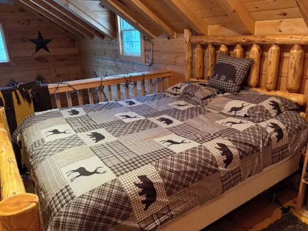 Cozy Authentic Amish Cabin, 5 Acres Of Privacy, 4 Wheel Trail, Snowmobile Trail