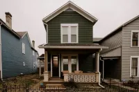 The Dayton Heritage House - Close to New Wedding Venues & UD/Downtown Hotel dekat Hebrew Institute