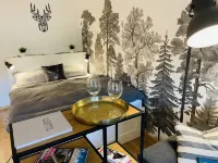 Cozy Apartment in a Quiet Location with Balcony - Tourist Tax and Final Cleaning Included Hotels in Lenzkirch