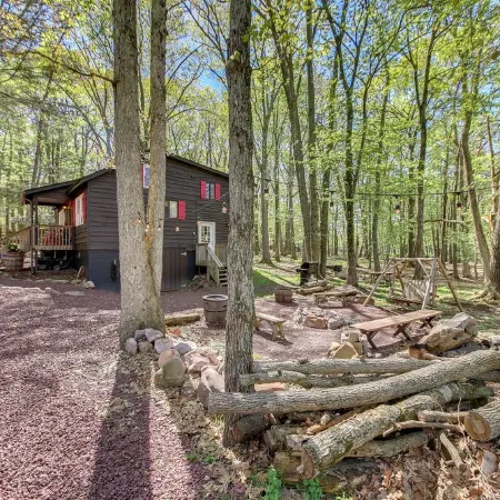 Rustic cabin at the rock.