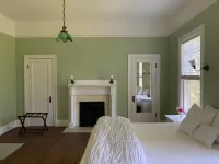 Beautiful Farmhouse near Tuscaloosa