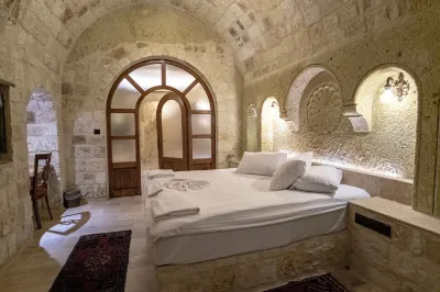 Kemerhan Cave Suites فنادق في أوروغوب