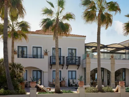 Grecotel Plaza Beach House Отели в г. Pigianos Kampos