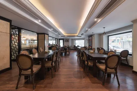 La Passion Classic Hotel