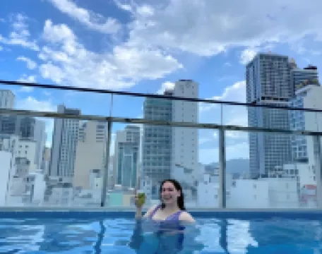 芽莊邦迪背包客旅館