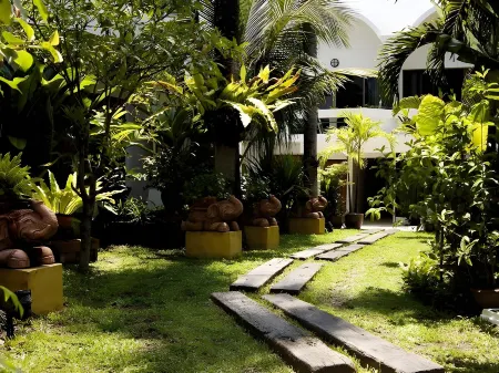 Safari Beach Hotel