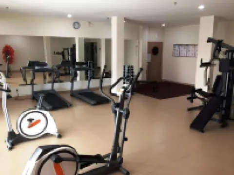 默迪卡套房酒店