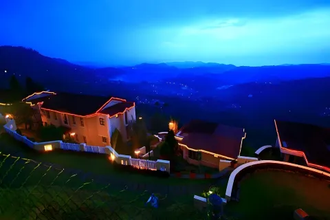 마운틴 리트리트 - 어 힐 컨트리 리조트