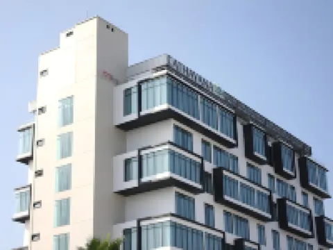 Cathayana Hotel Kuantan Hotels near Darul Makmur Stadium