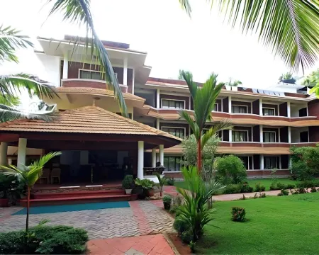 Abad Harmonia Ayurvedic Beach Resort Hoteles en Kottukal