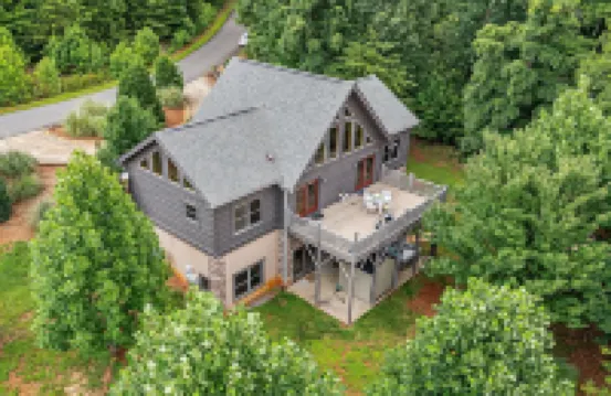 Tatanka at Lake Lure Rumbling Bald Hot Tub Fire Pit