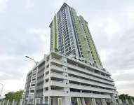 Artistic Marina View 3BR Permas Bathtub & Seaview Hotels near Masjid Politeknik Ibrahim Sultan