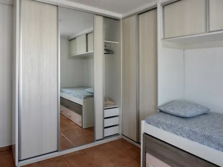 Casa Mirasol, Wi-fi and Netflix free